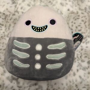 Barrel Squishmallows